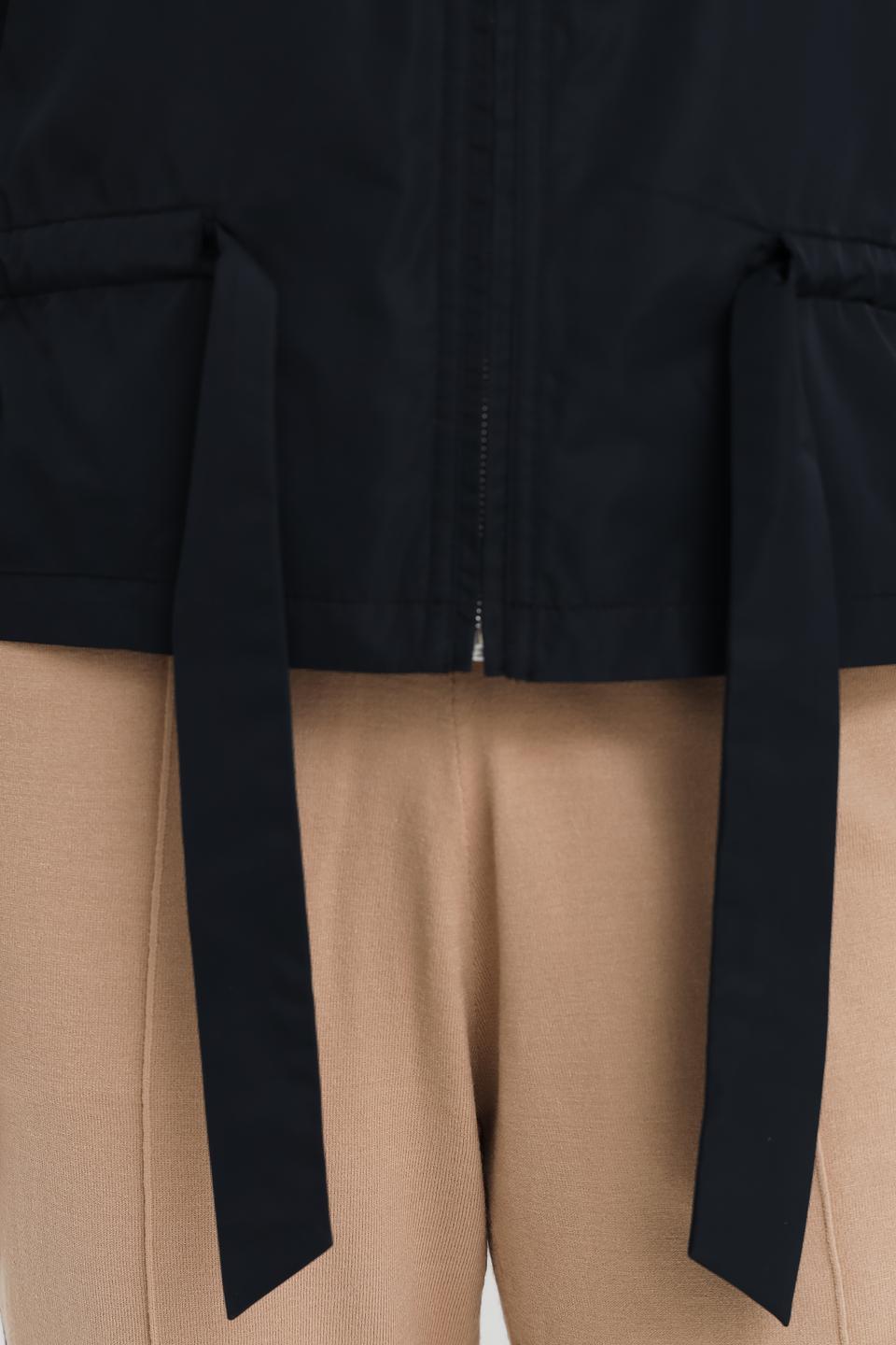 Куртка Pezzo с поясом чёрная