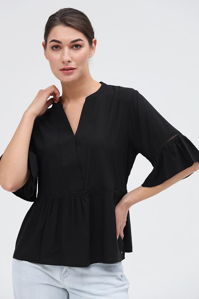 Блуза Broadway чёрная с воланами