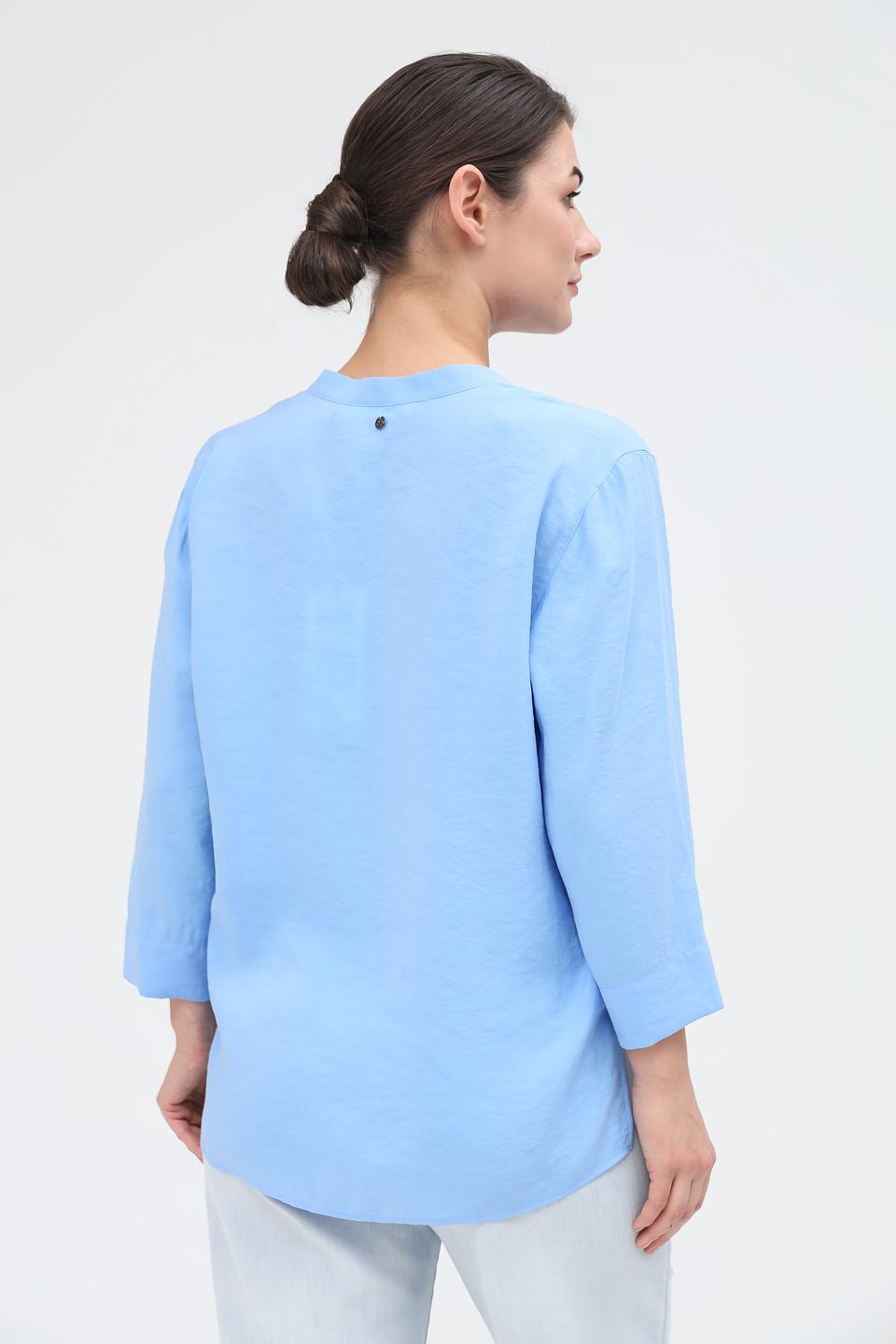 Блуза Gerry Weber голубая с V-образным вырезом