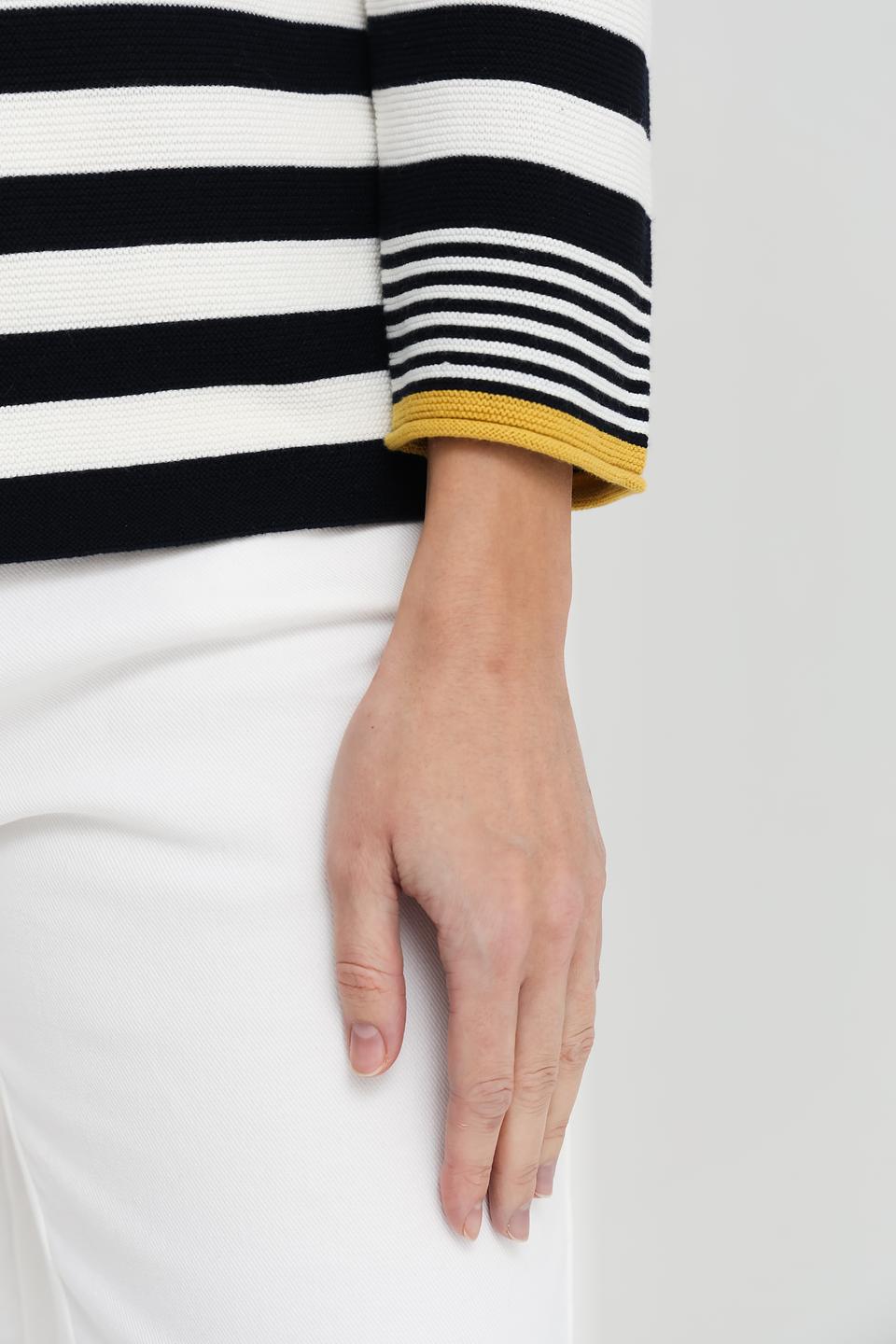 Пуловер Pezzo в полоску