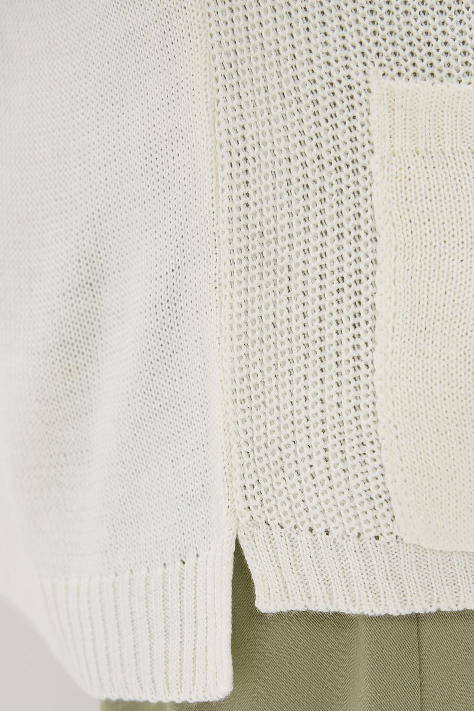 Джемпер VAY с ажурными рукавами белый