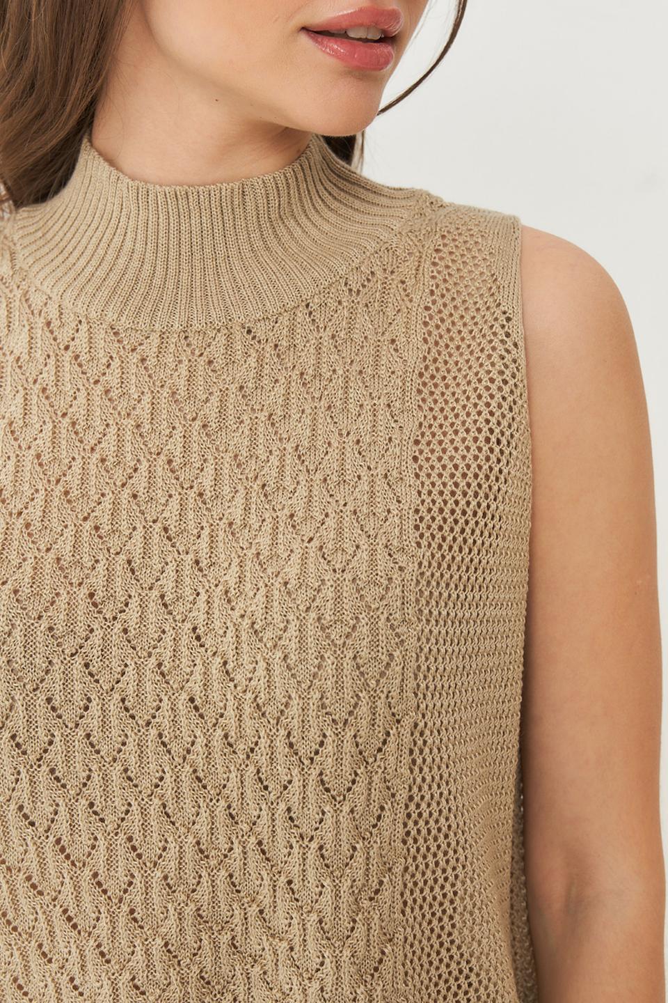 Жилет BE YOU с ажурной вязкой бежевый