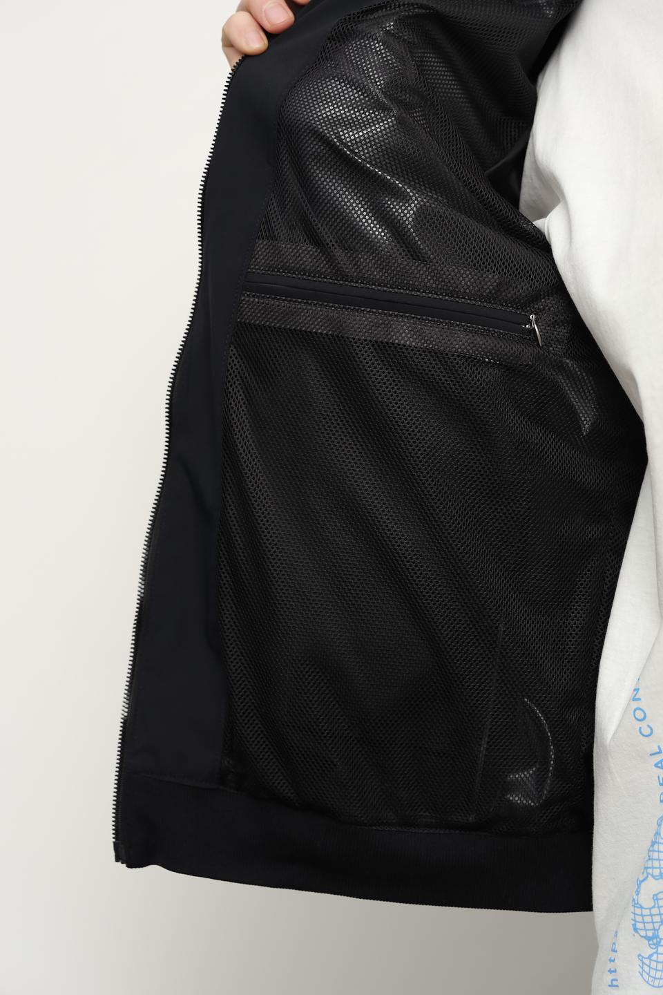 Ветровка Bugatti чёрная