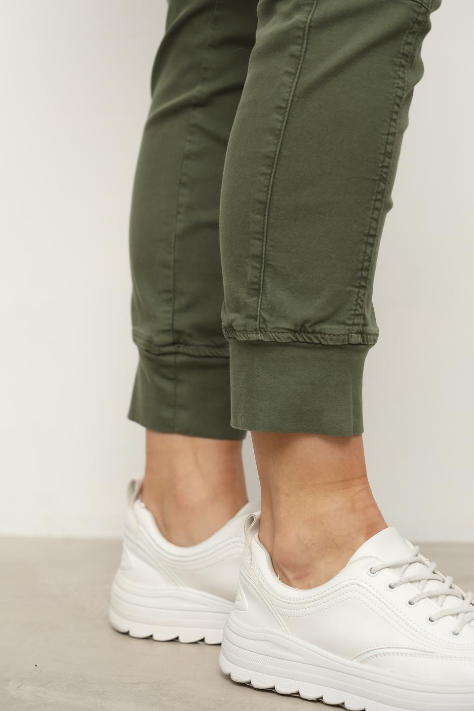 Брюки Via Appia хаки с карманами