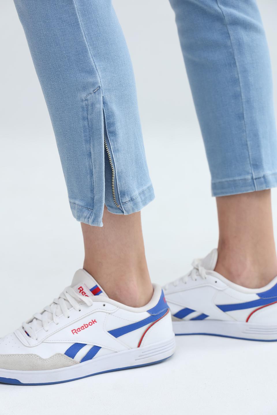 Джинсы Zerres с декором