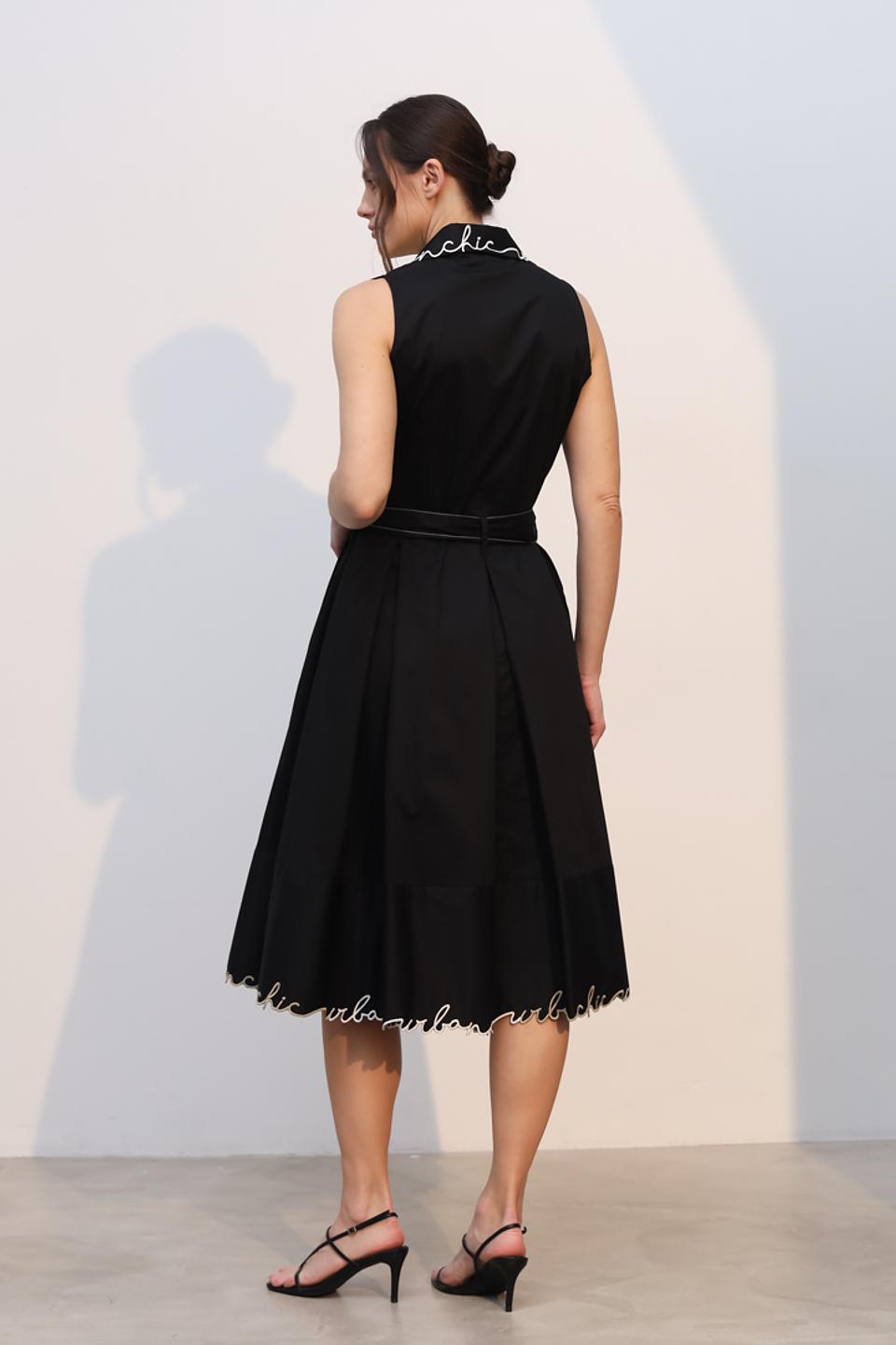 Платье Tricot Chic чёрное с вышивкой