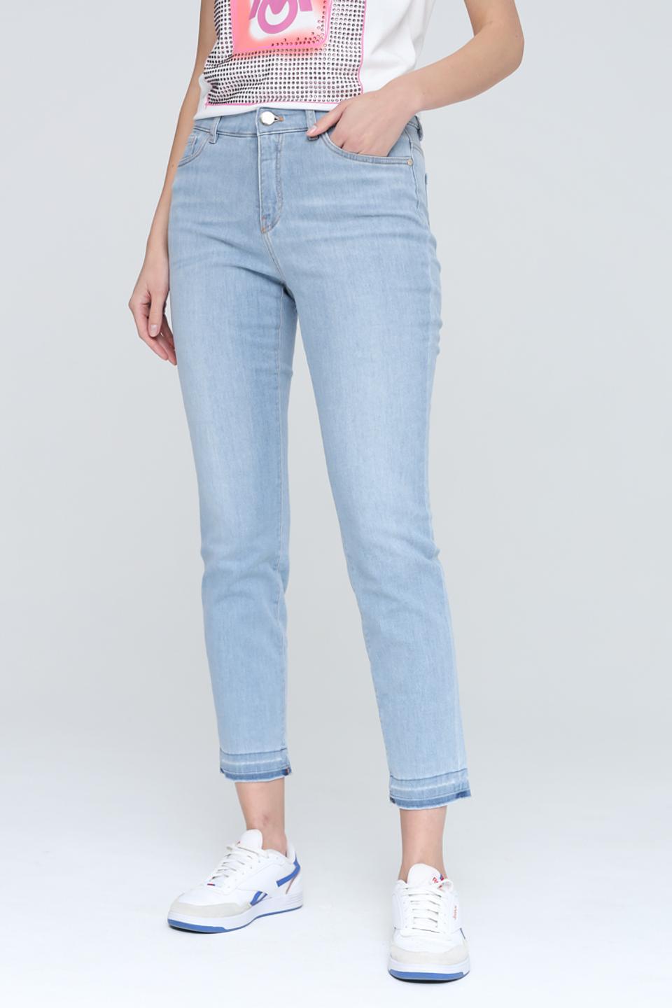 Джинсы Marc Cain голубые с манжетами