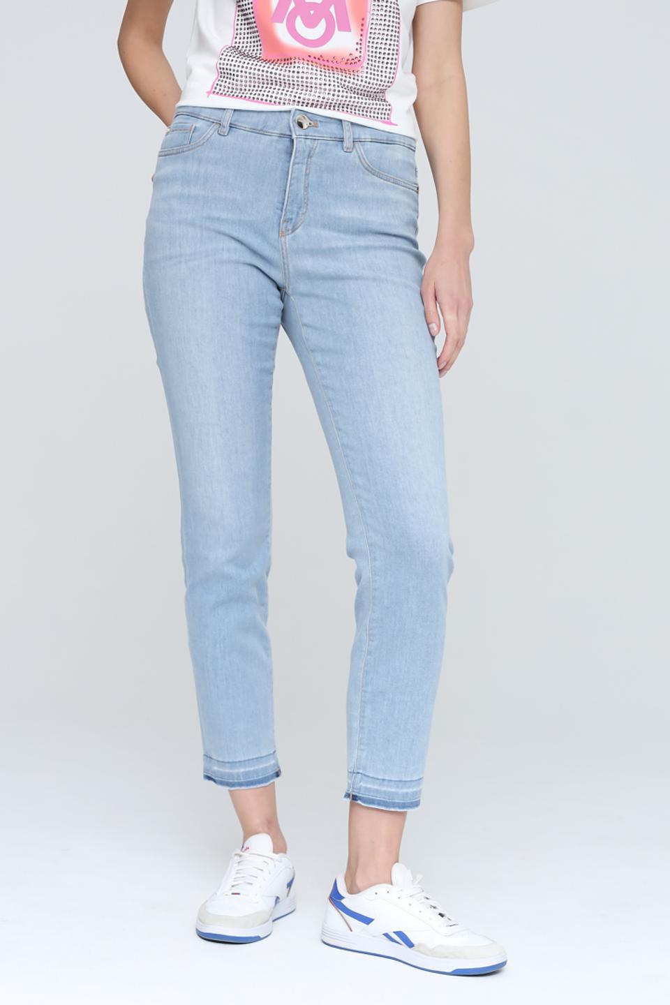 Джинсы Marc Cain голубые с манжетами