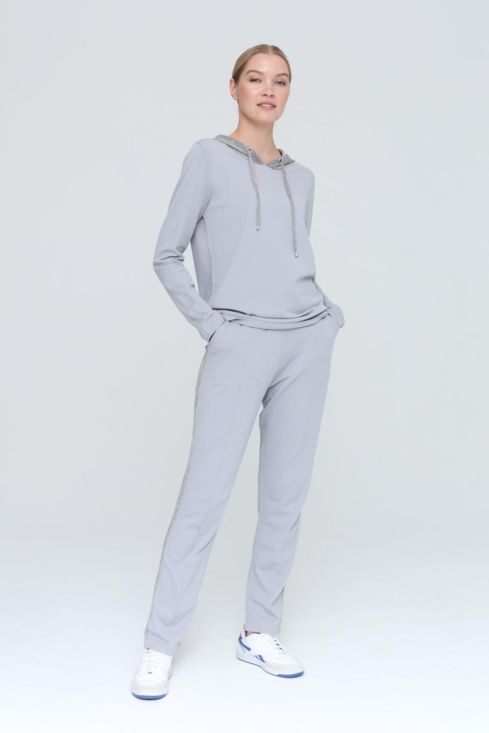 Толстовка Pezzo с блестящим капюшоном серая