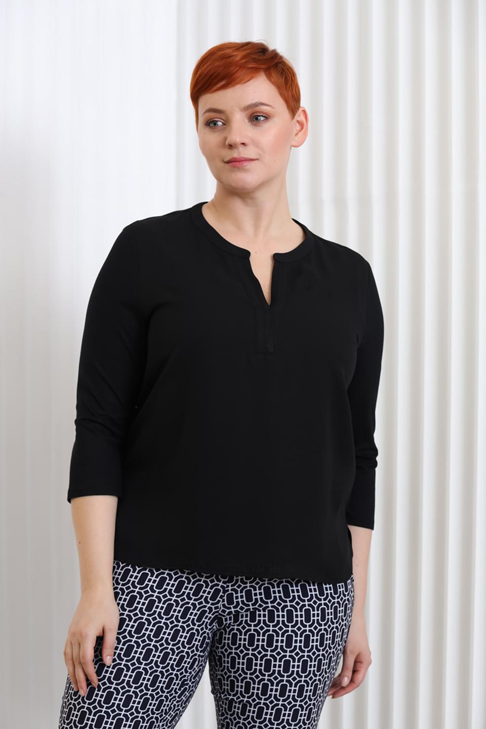 Блуза Frank Walder чёрная с V-образным вырезом