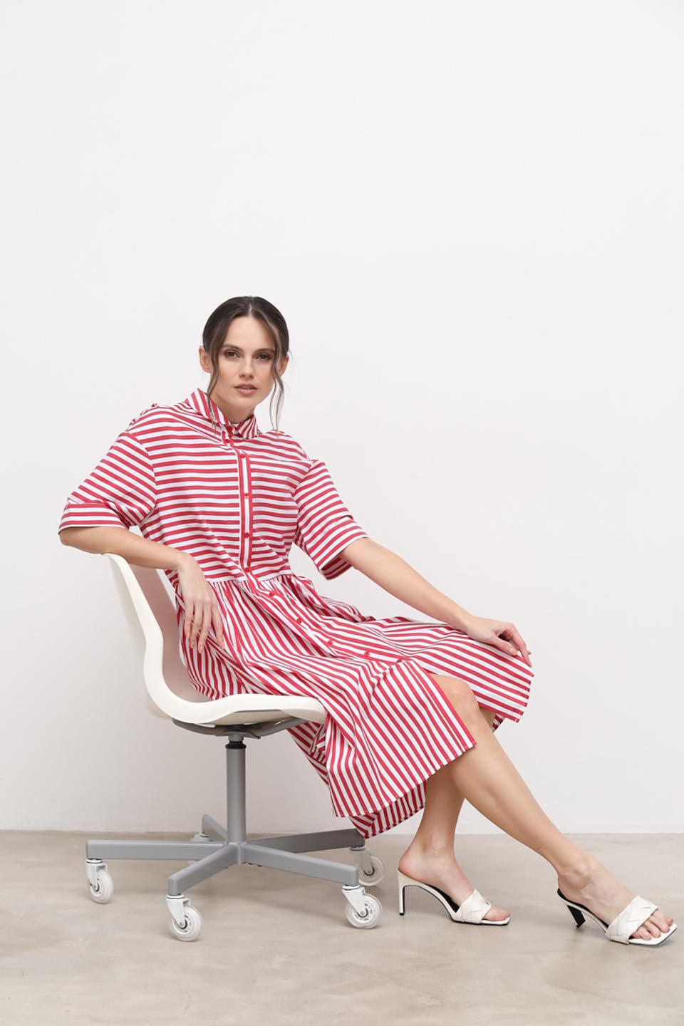 Платье Apart в красную полоску