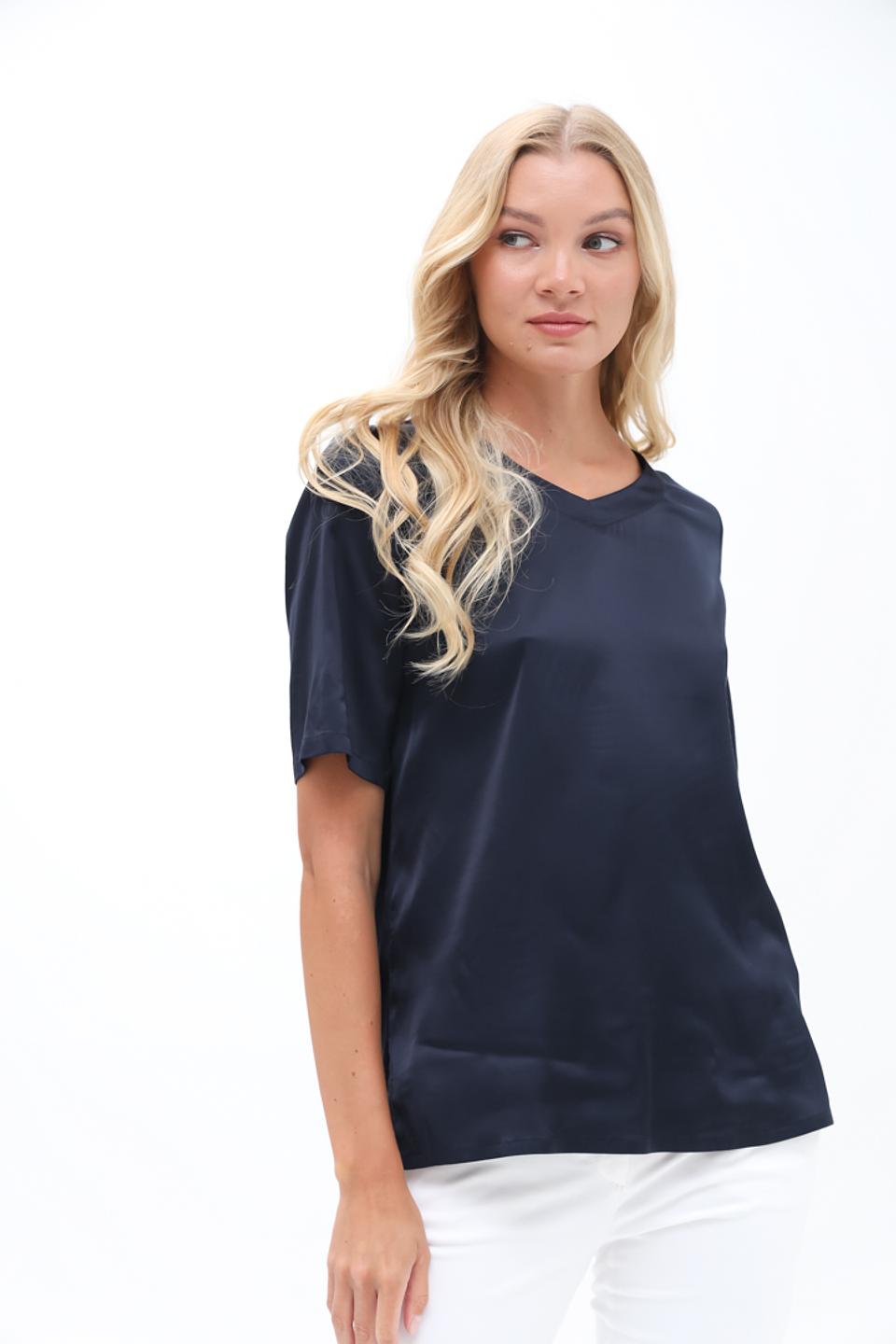 Блуза Sommer mann темно-синяя с V-образным вырезом