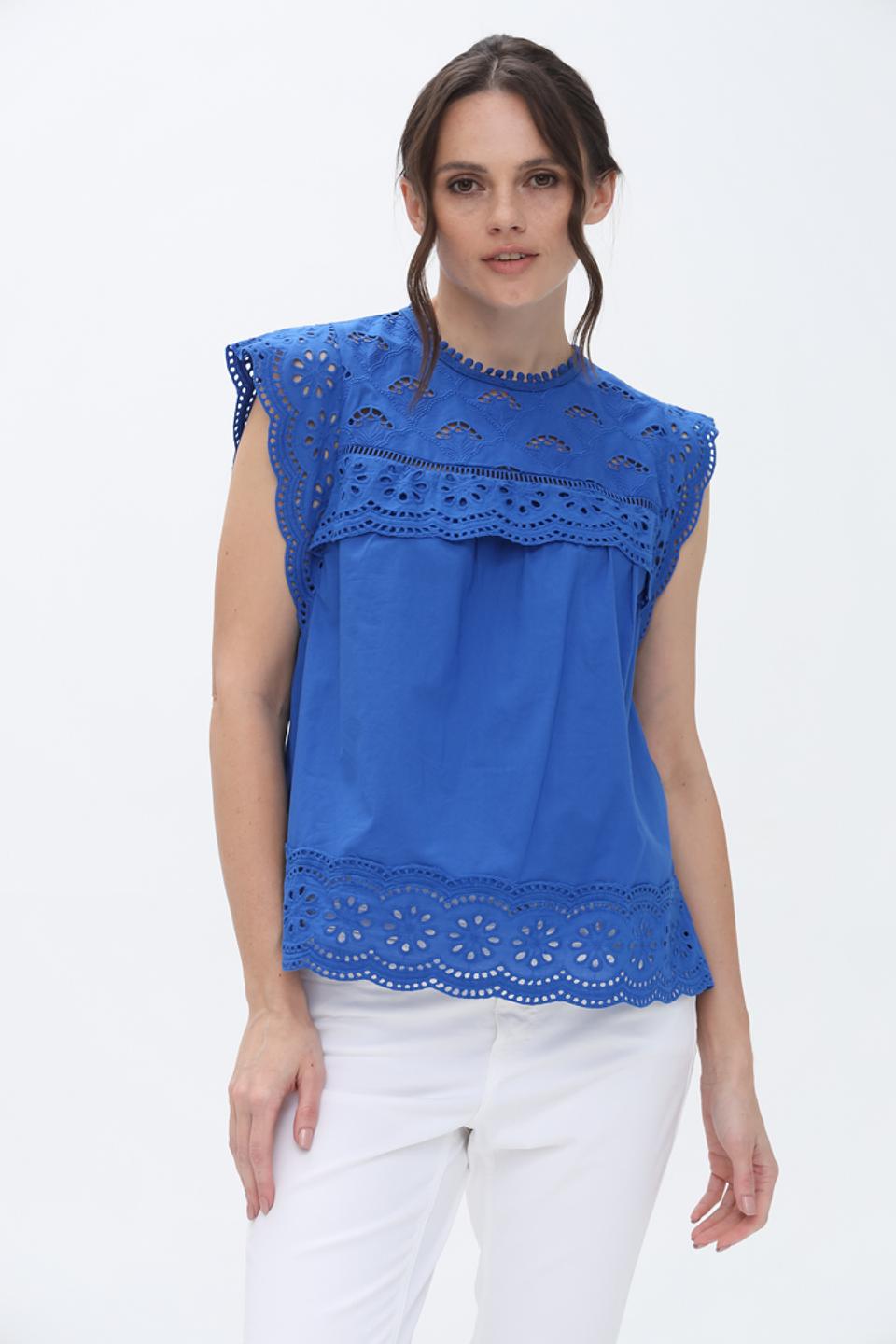 Блуза Oui с вышивкой коклюшками синяя