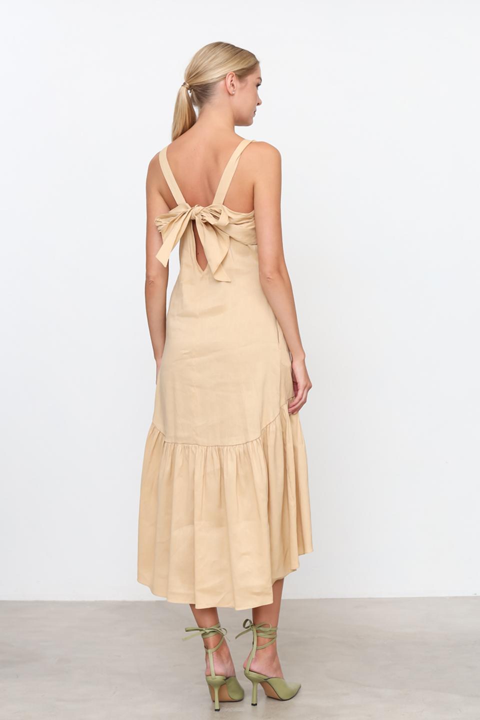 Платье Silvian Heach бежевое с оборками