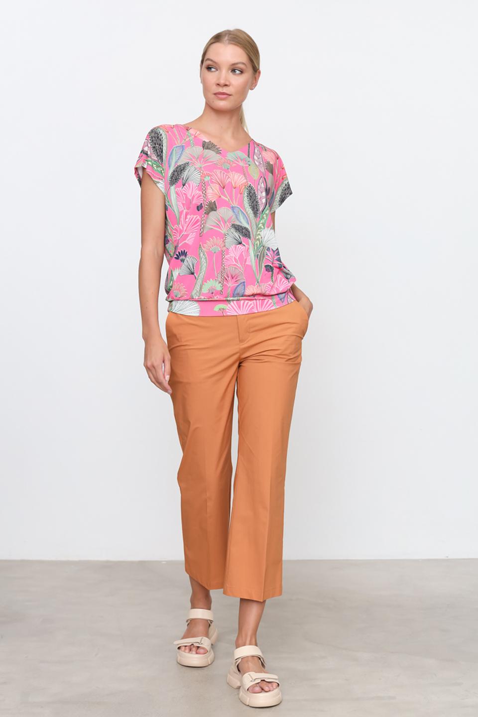 Блуза Bianca с тропическим принтом