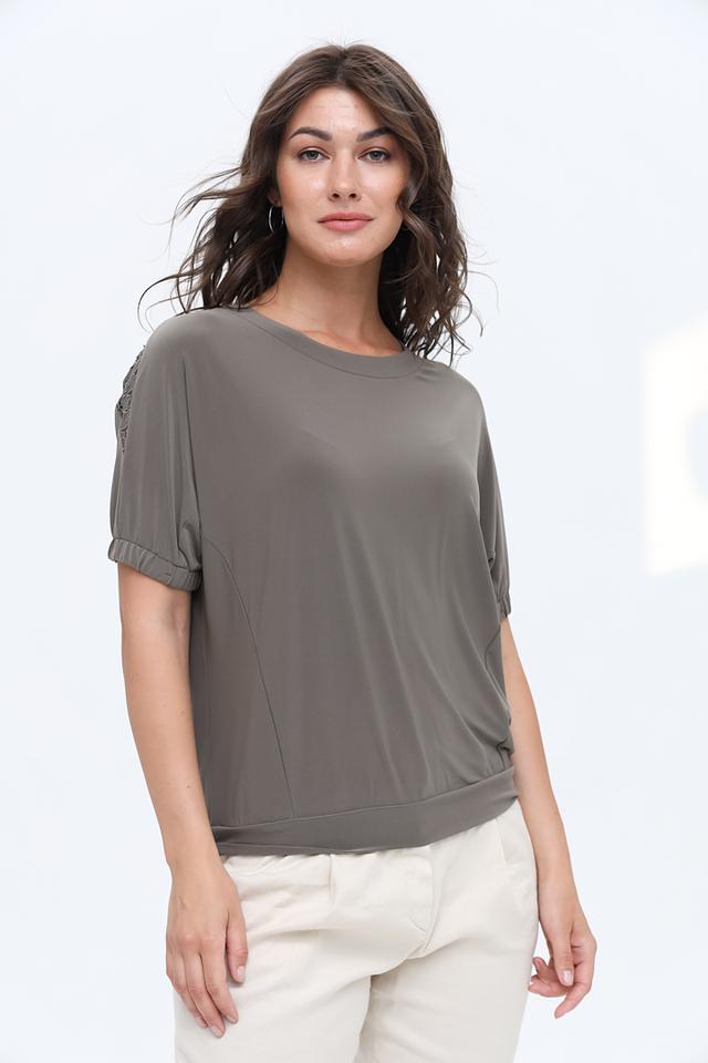 Блуза Bianca с кружевом хаки