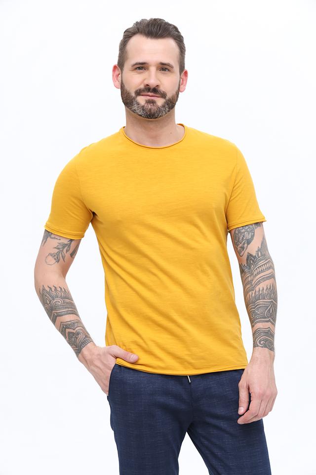 Футболка Alcott горчичная