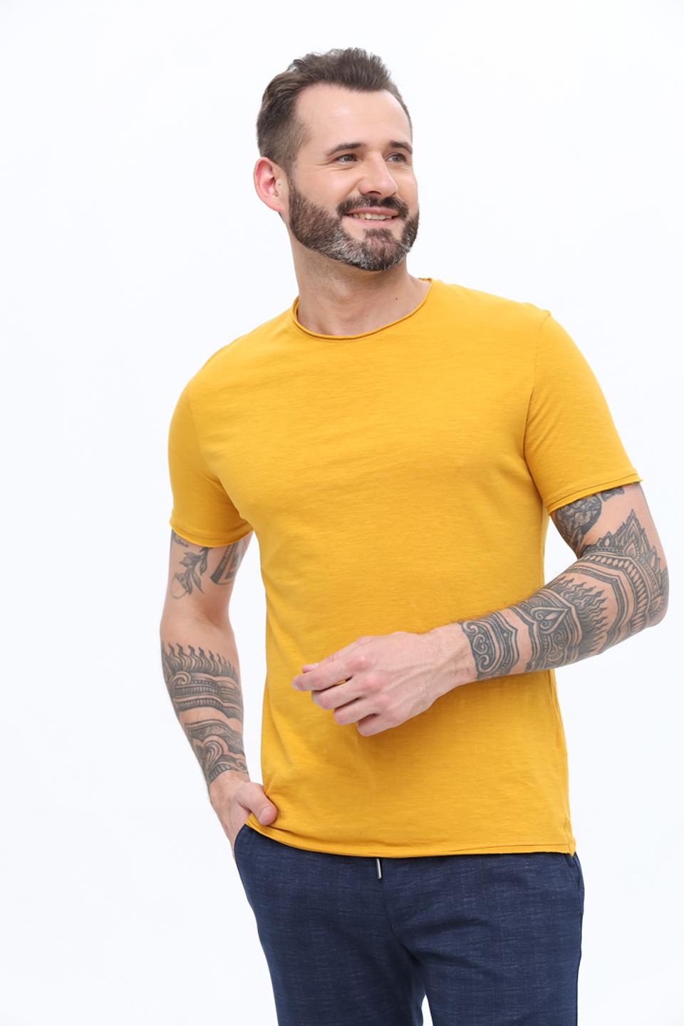 Футболка Alcott горчичная