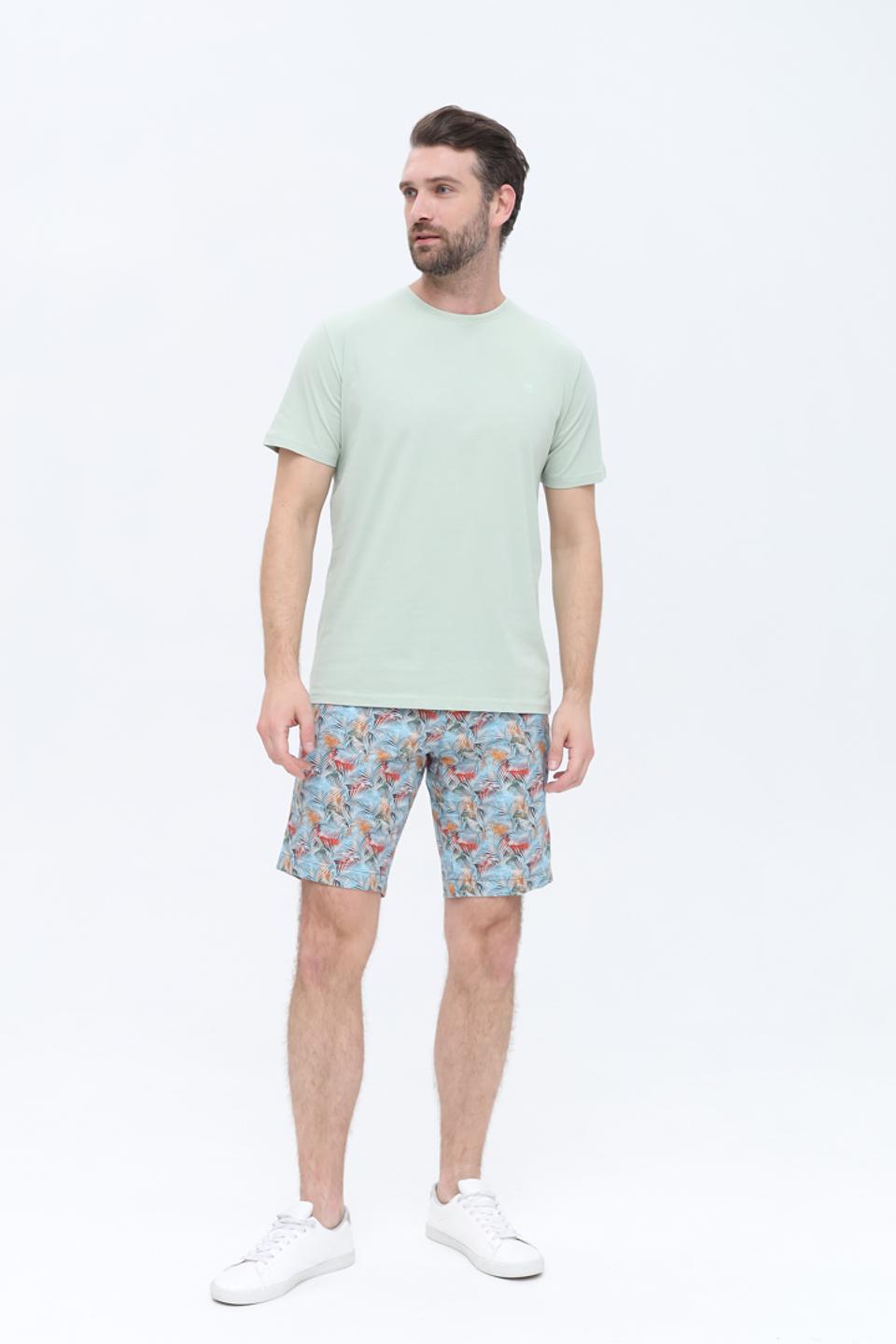 Шорты Bugatti с тропическим принтом