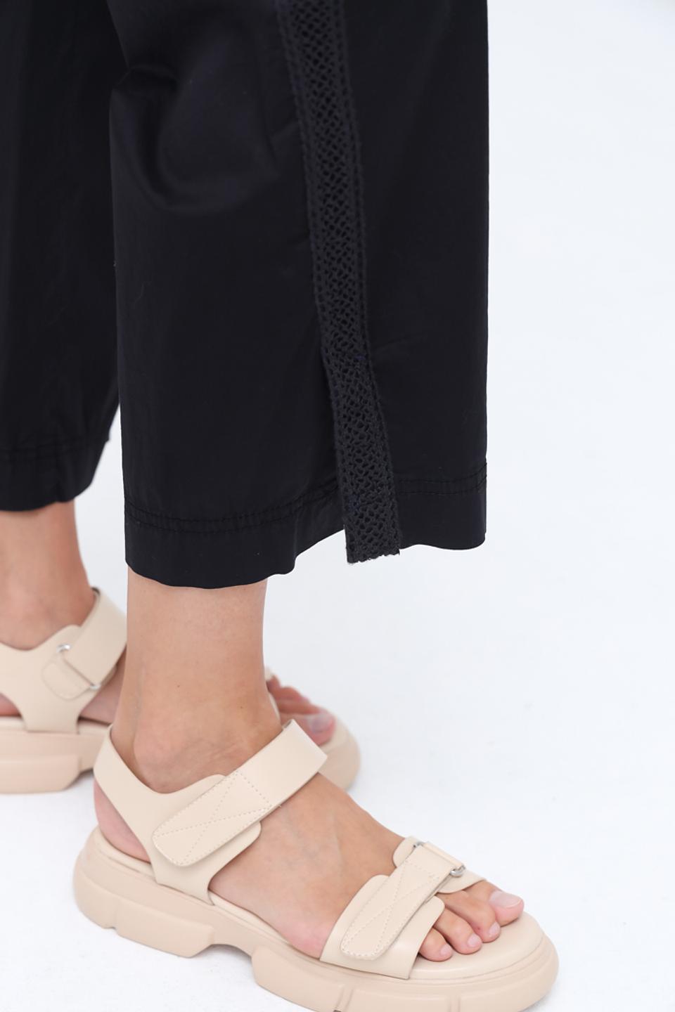 Брюки Marc Cain чёрные с полоской