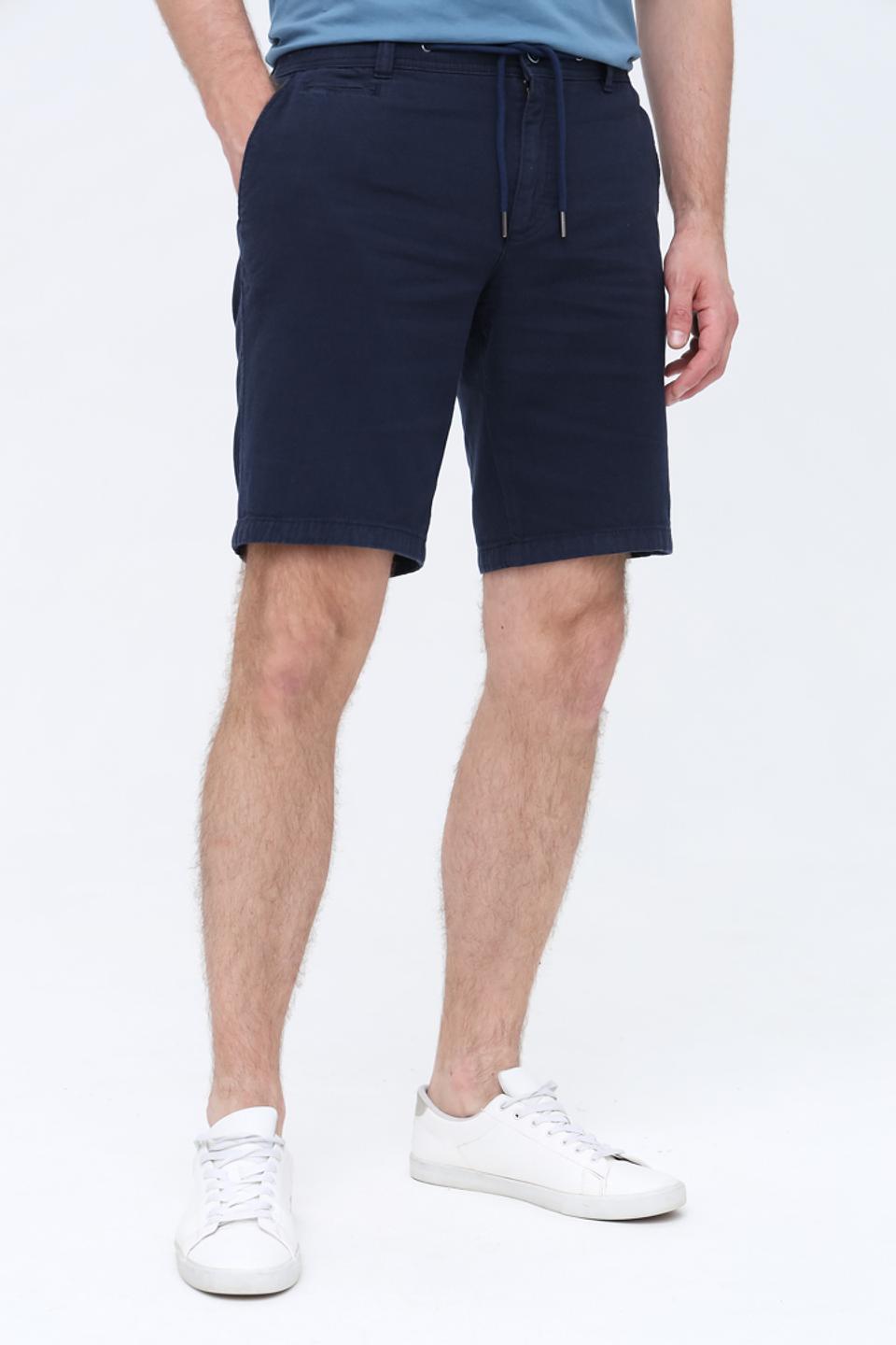Шорты Bugatti темно-синие с поясом