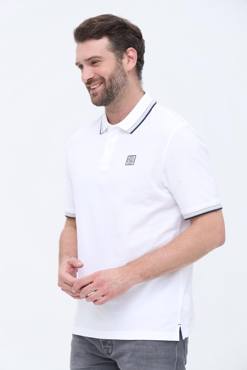 Поло Bugatti с контрастной отделкой белый