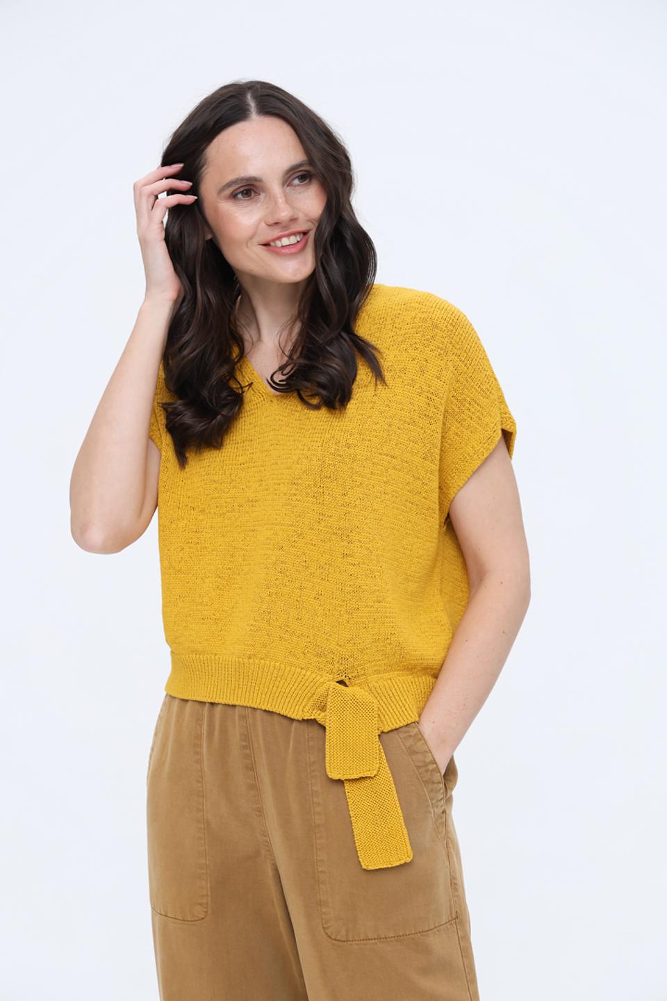 Пуловер Taifun горчичный с завязкой