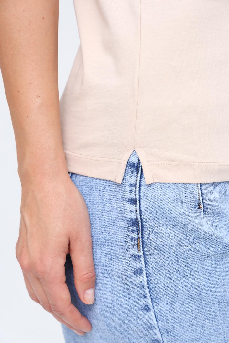 Футболка Guess логотип бежевый