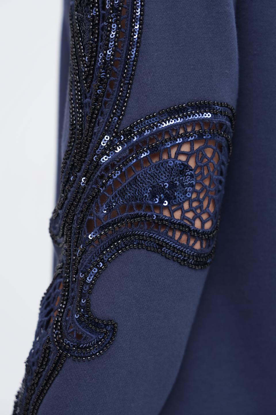 Пуловер Pezzo с вышивкой