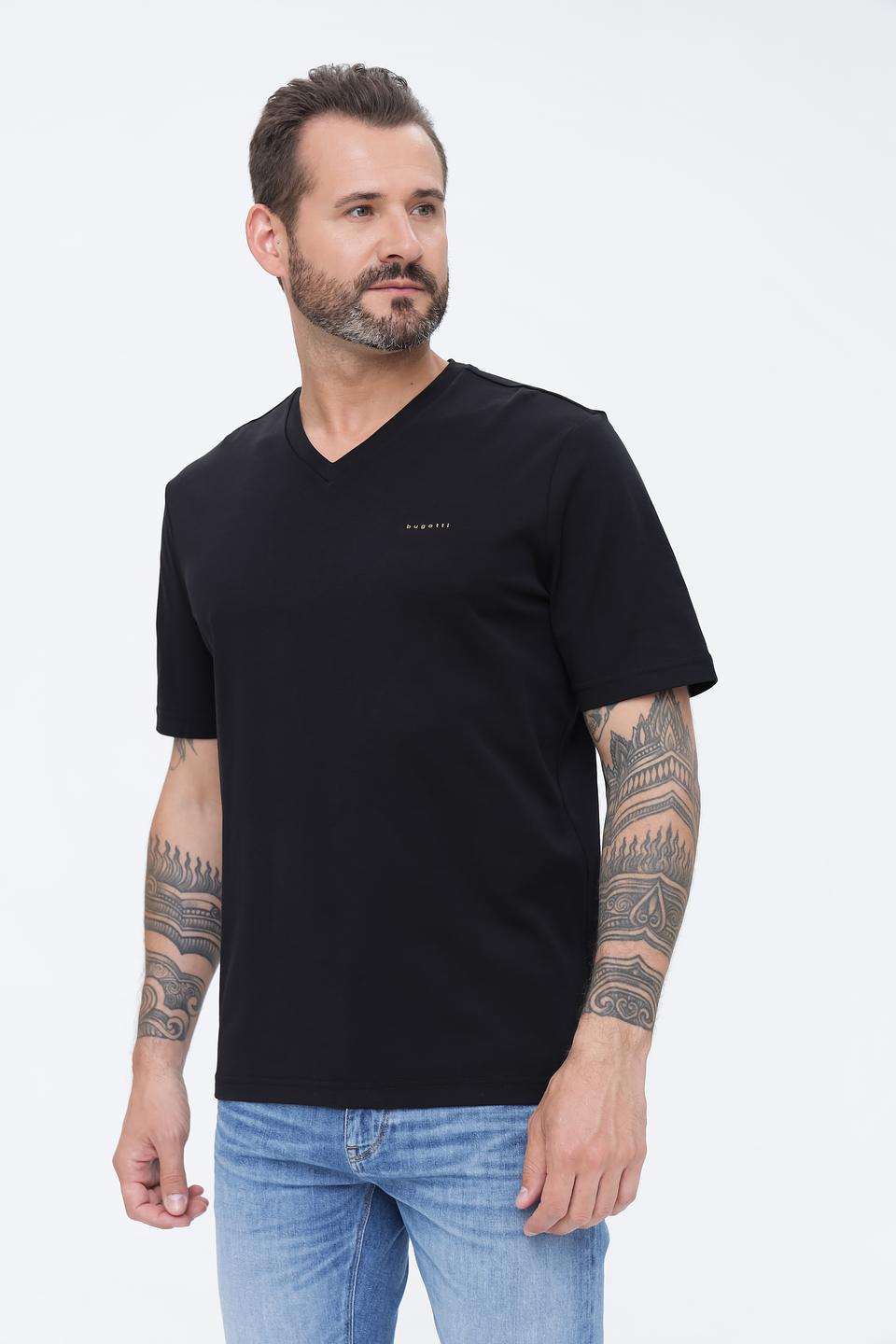 Футболка Bugatti чёрная V-образный вырез