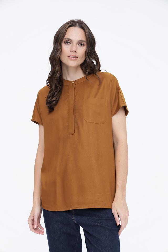 Блуза Oui с карманом горчичный