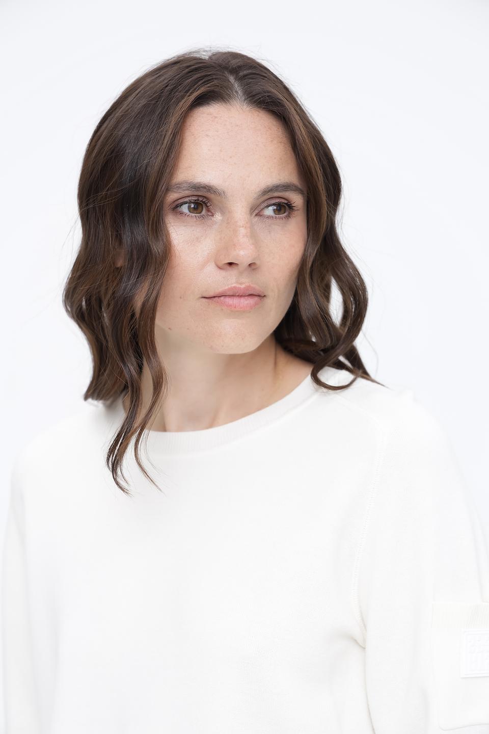 Пуловер Marc Cain белый с карманом