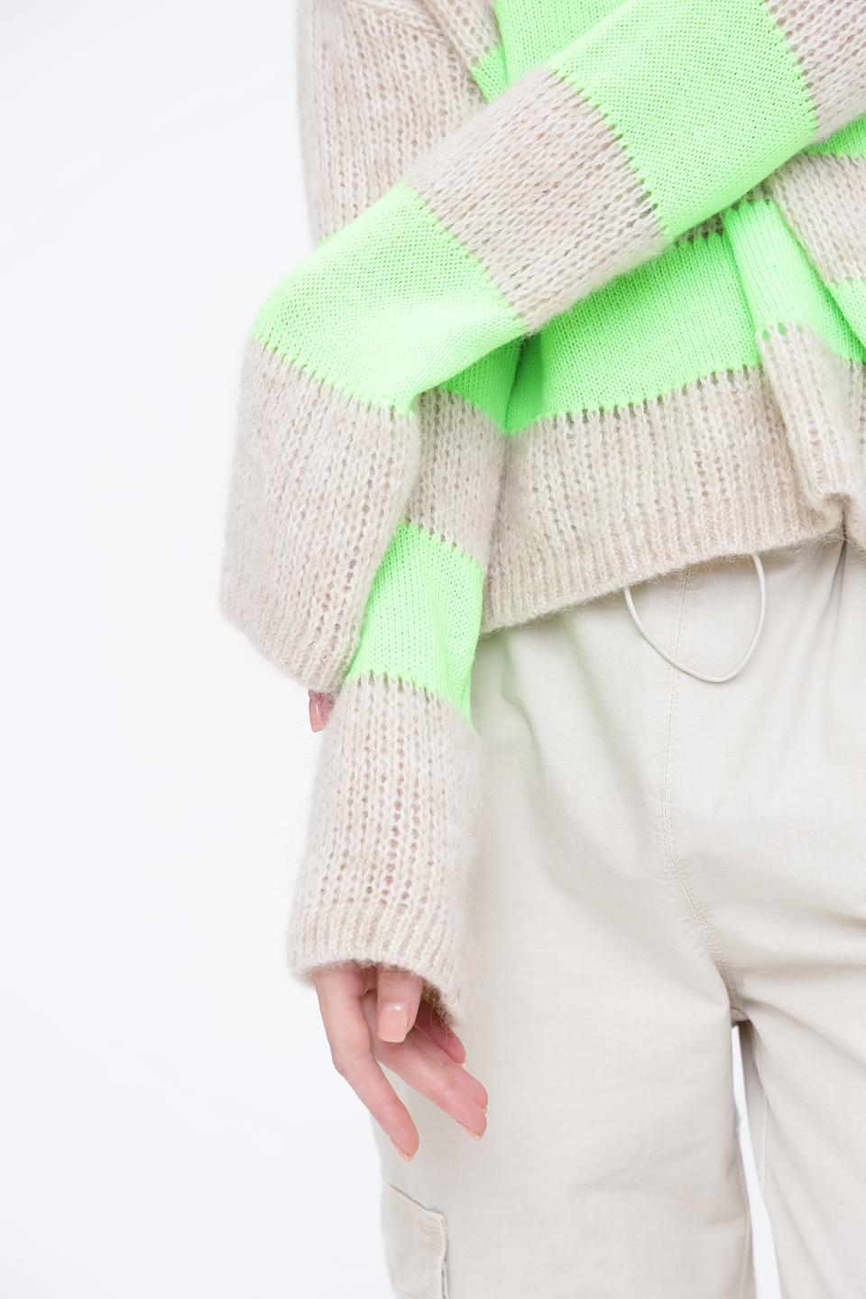 Пуловер Marc Cain в полоску