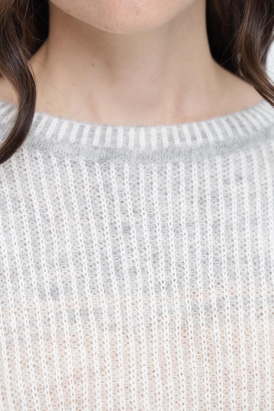 Пуловер Marc Cain с зелёной отделкой