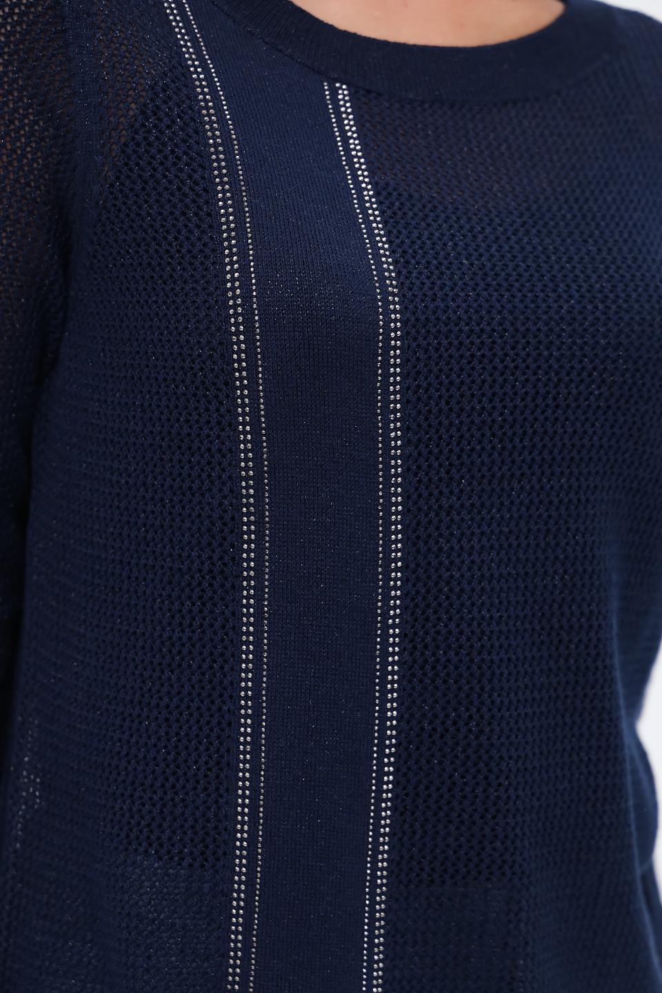 Пуловер Monari с вышивкой