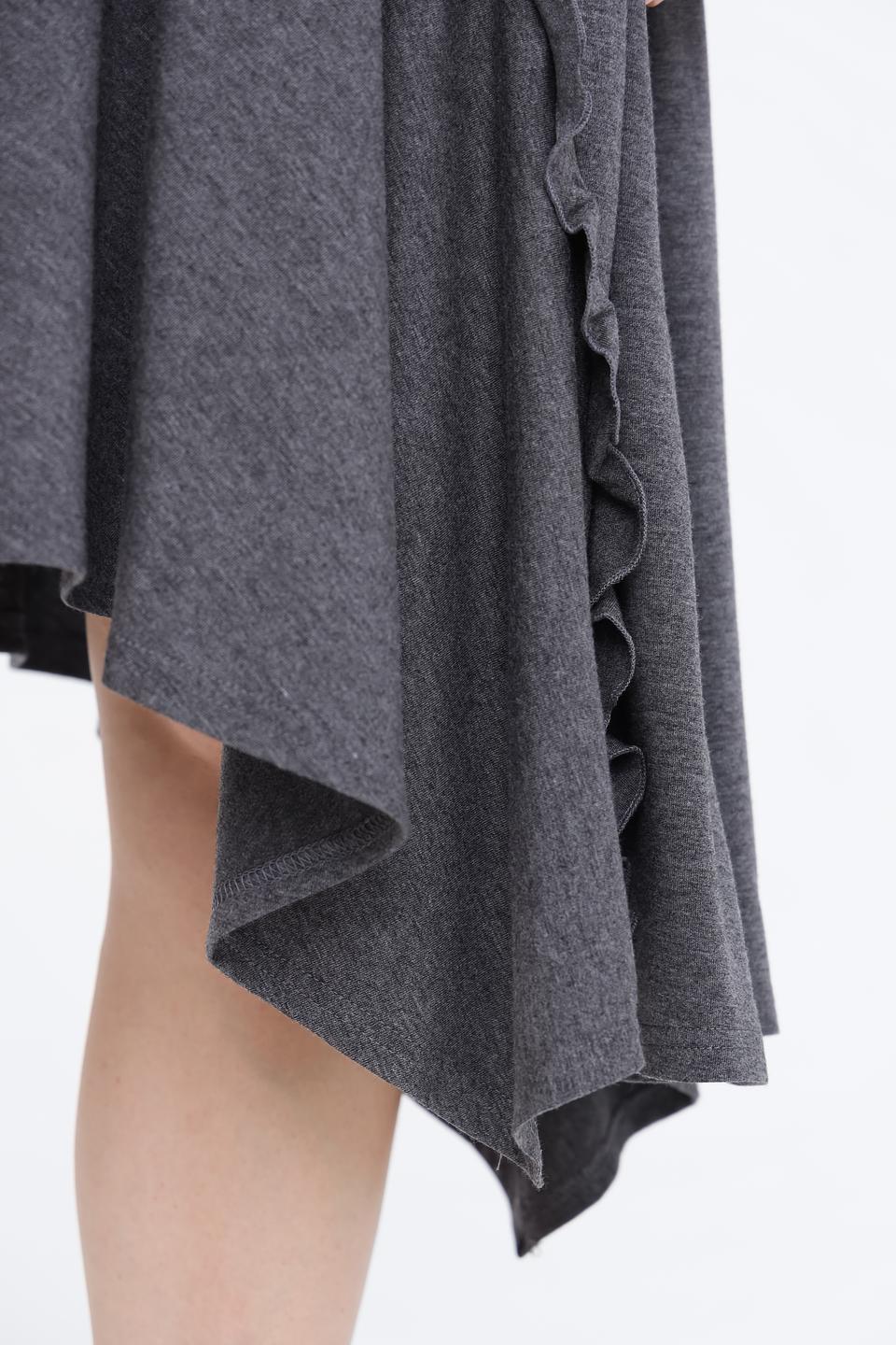 Платье Beatris с рюшами серое