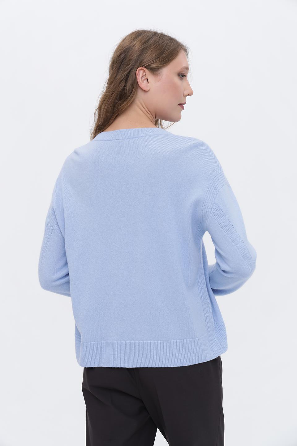 Пуловер Marc Cain голубой с декором
