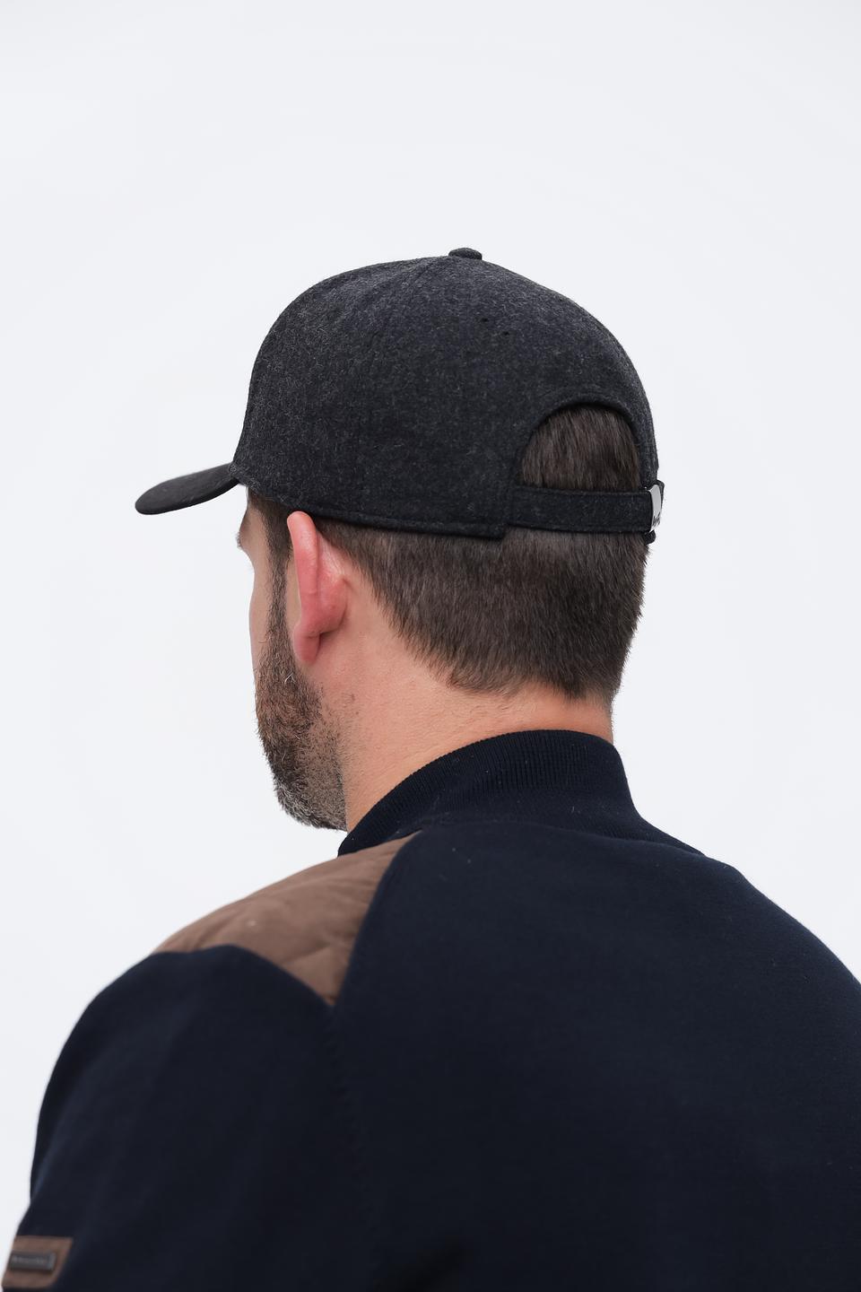 Бейсболка Bugatti ACC серая