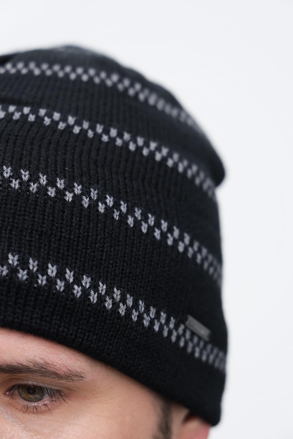 Шапка Wegener мужская чёрная с узором