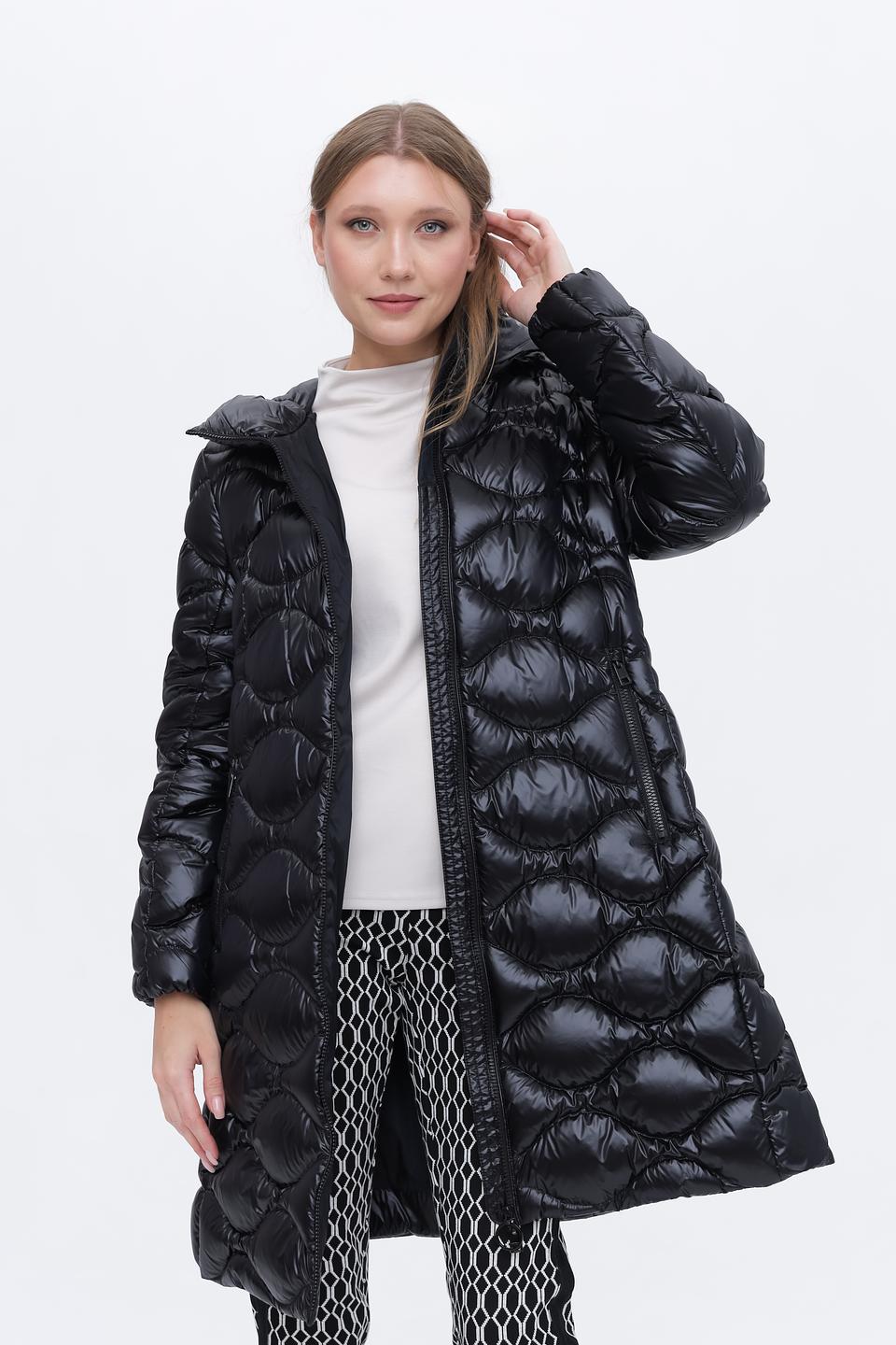 Пальто Marc Cain стеганое чёрное