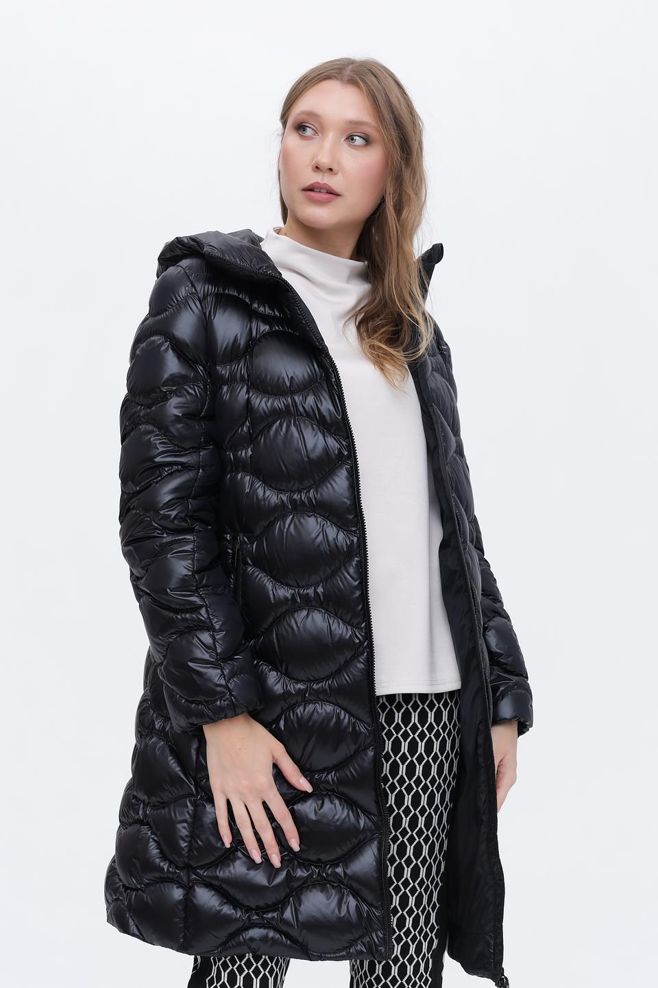Пальто Marc Cain стеганое чёрное