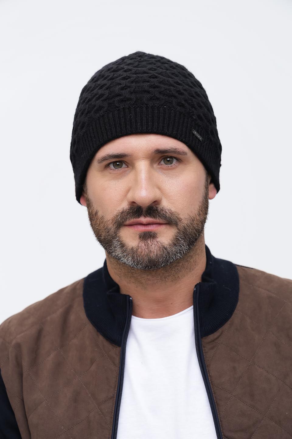 Шапка Wegener чёрная вязаная