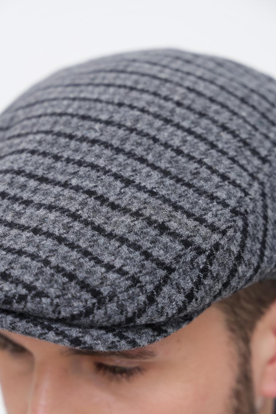Кепка Wegener в клетку серая