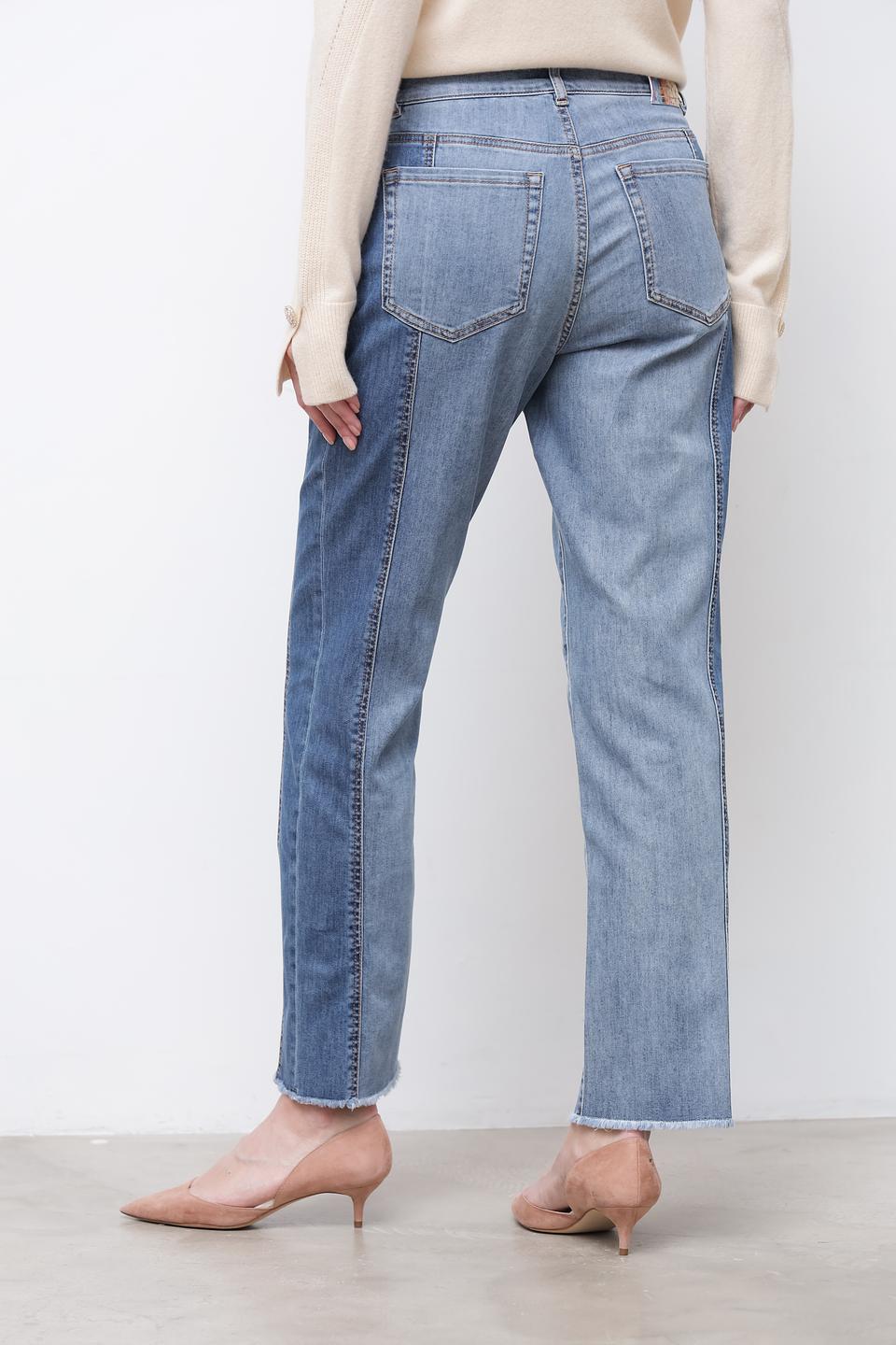 Джинсы Marc Cain с контрастной отстрочкой голубой