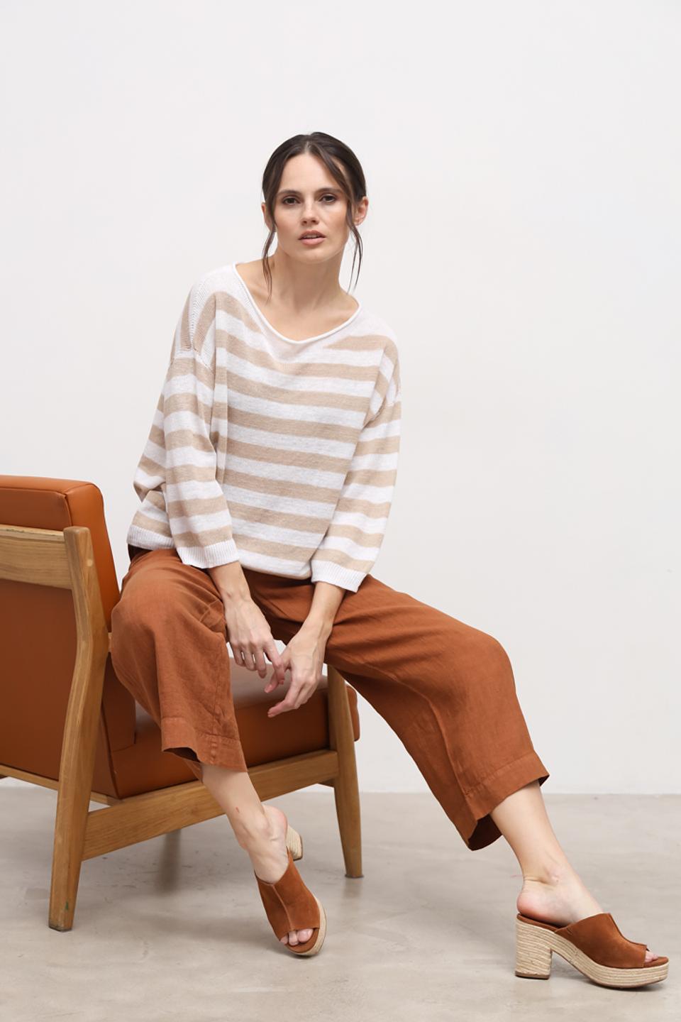 Пуловер Oui в полоску бежевый
