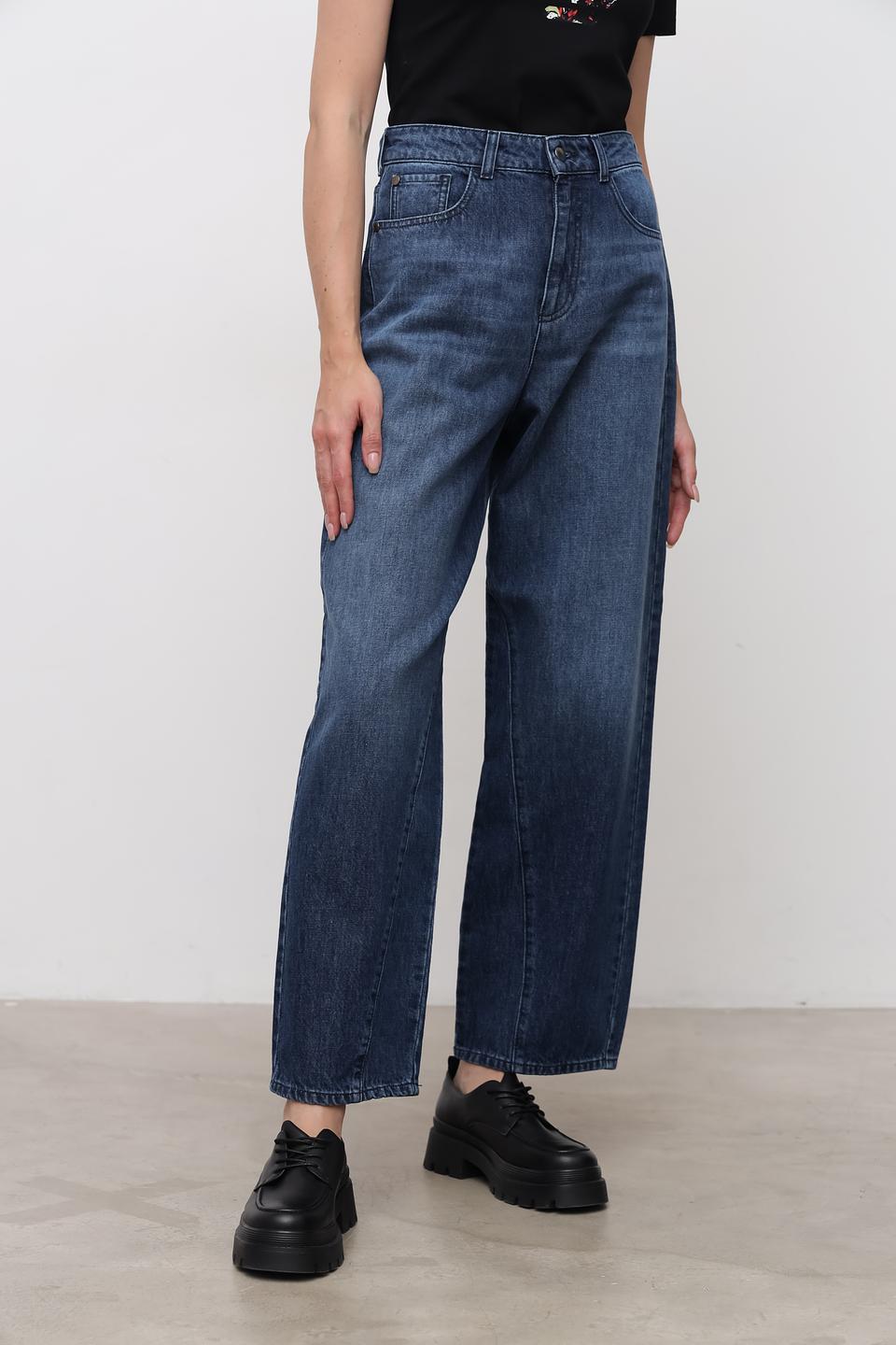 Джинсы Emporio Armani широкие голубые