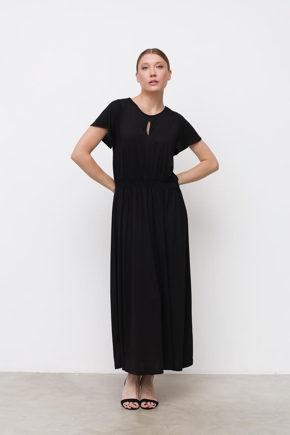 Платье Taifun чёрное с вырезом