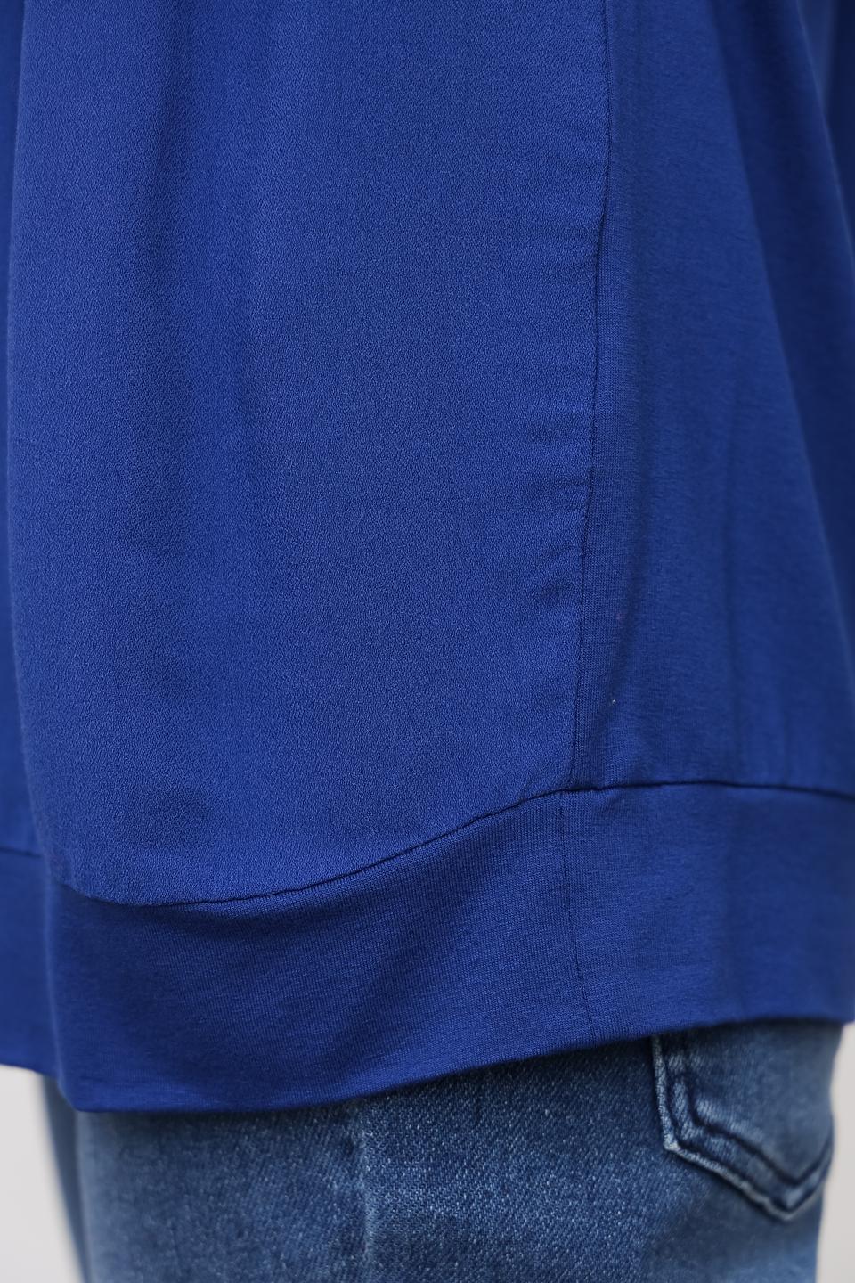 Блуза Bianca синяя с драпировкой