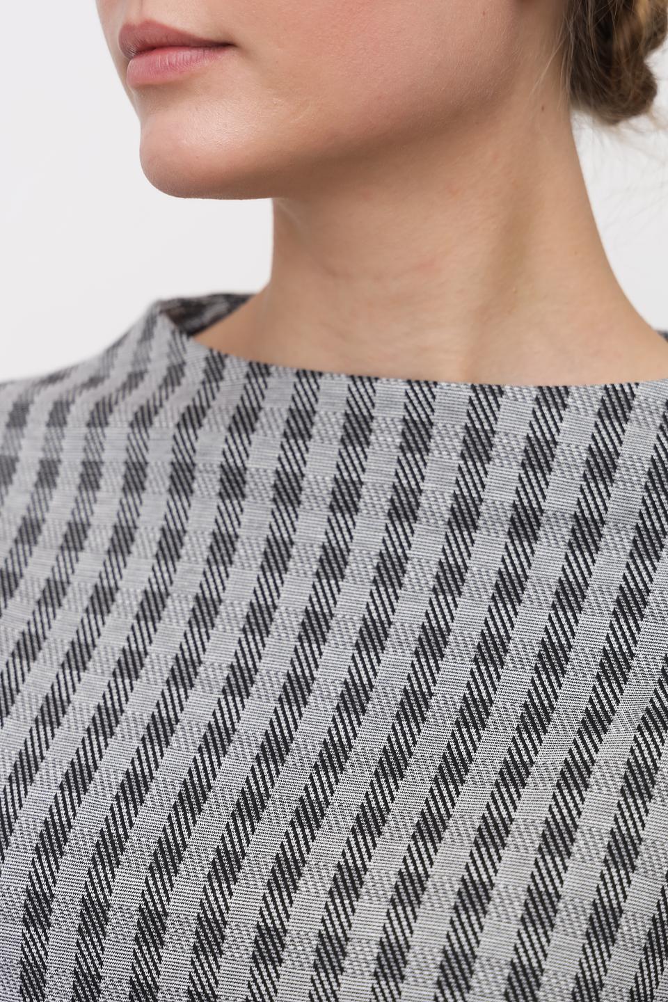 Пуловер Bianca в клетку