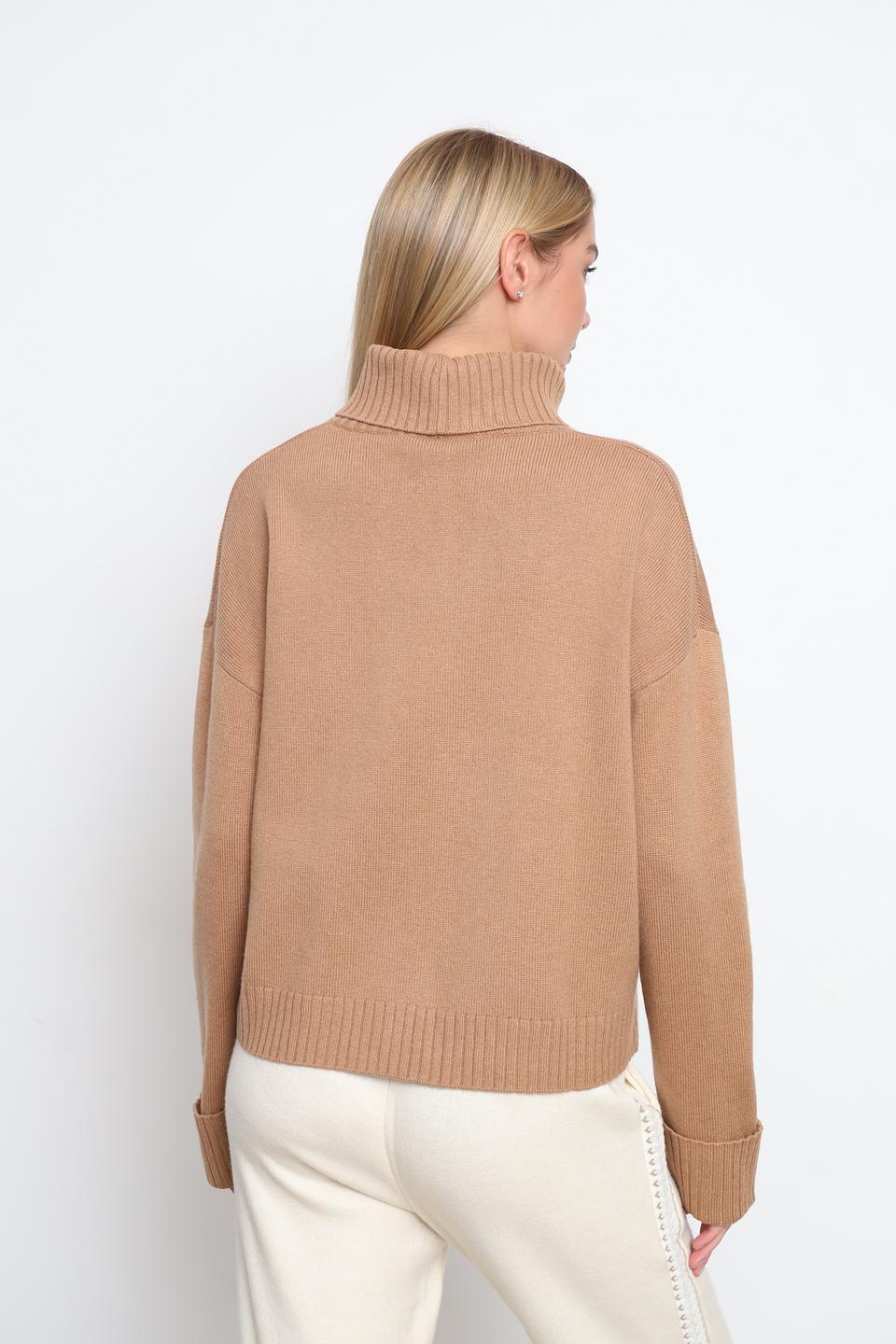 Джемпер Penny Black с горлом бежевый